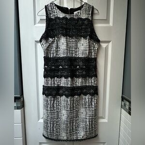 New York and Company Stretch XS Elegant Black and White Sleeveless Dress